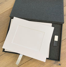 Load image into Gallery viewer, 8x10 Linen Photo Box + Mats
