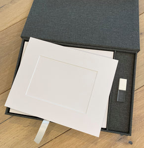 8x10 Linen Photo Box + Mats + USB Drive