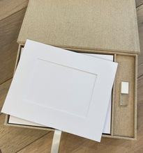 Load image into Gallery viewer, 8x10 Linen Photo Box + Mats + USB Drive
